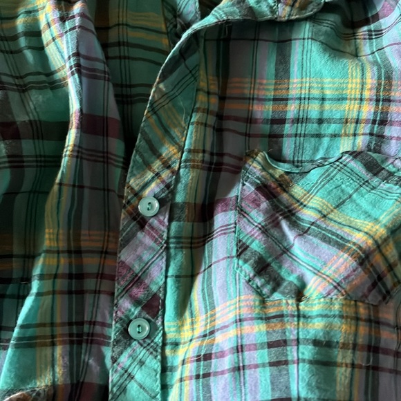 Kirra button down top size XS. - Picture 8 of 8